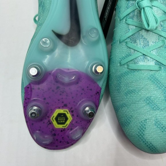 Nike Phantom Luna Elite SG-PRO AC FN8450-300 size 9.5 Women / 8 Men